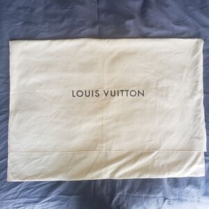 UNUSED Authentic Extra Large Louis Vuitton Cotton Dust Bag
